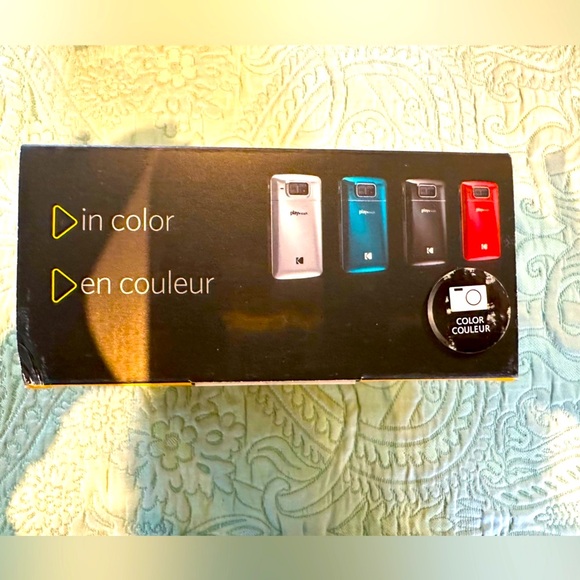 NWB, Kodak PlayTouch Video Camera (Black), take video or still photos - Picture 7 of 11